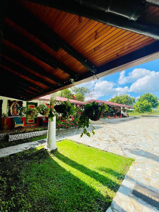 Finca Hotel Karey -Quindio Кимбайя Экстерьер фото